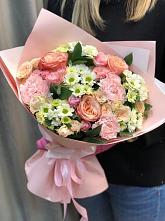 Букет нежные объятья в Тимашево Букет цветов из: Гвоздики, Розы и Хризантемы в Тимашево